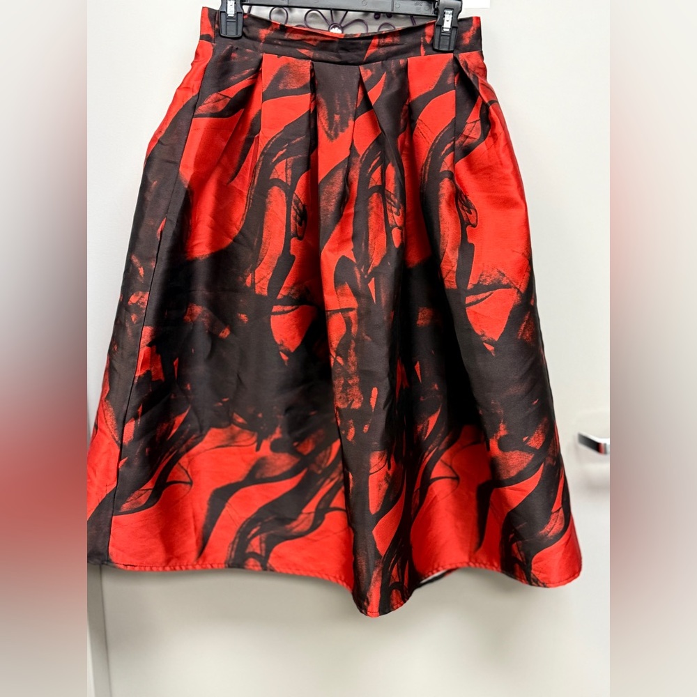 Full Red and Black Women's Skirt Sz‎ Med - Picture 2 of 14